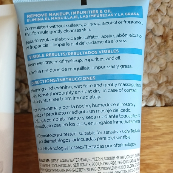 L'oreal Paris Skincare Bundle - Picture 16 of 16